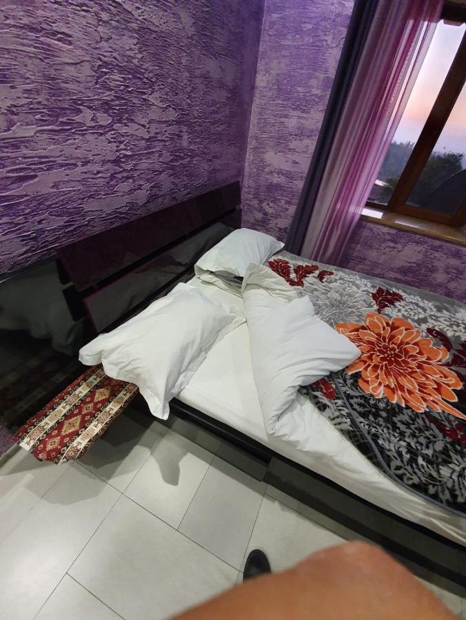 Planet Hotel Ереван Экстерьер фото